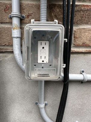 387414096_1926557697741091_8733569233440069371_n